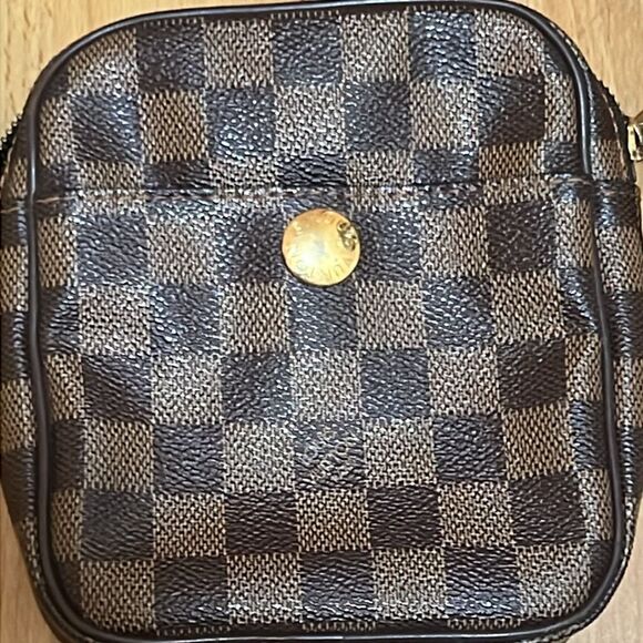 Rift crossbody bag - Picture 12 of 17